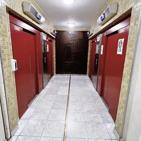 Appartamento Near Subway And Supermarket Parigi